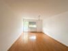Wohnen mit Wohlfühlfaktor- gemütliche 2 Zimmer Wohnung zentral in Bischofsheim! - Zimmer 1.jpg